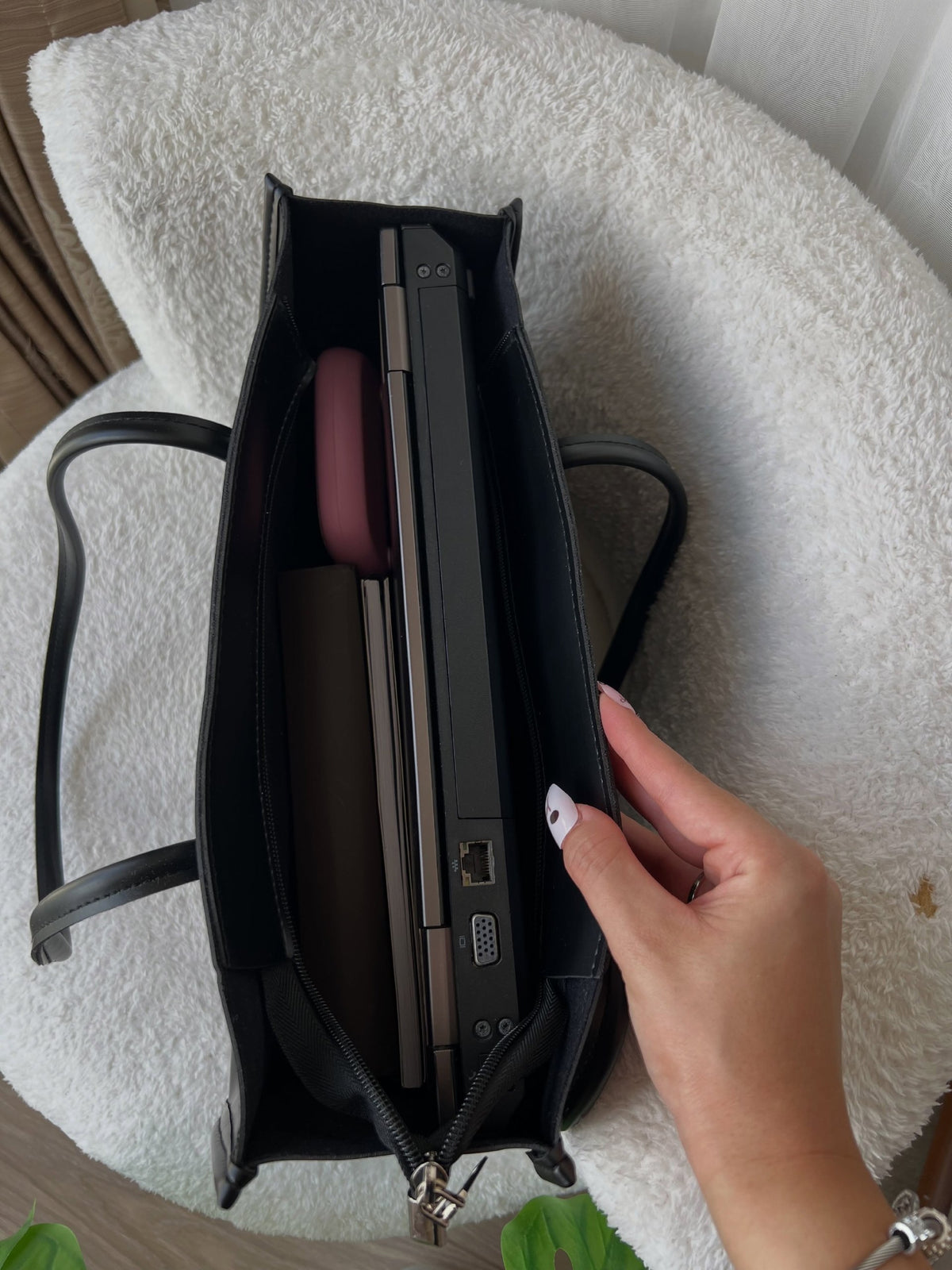 Raven bag
